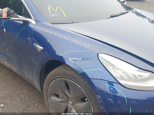 2018 TESLA MODEL 3 LONG RANGE/PERFORMANCE