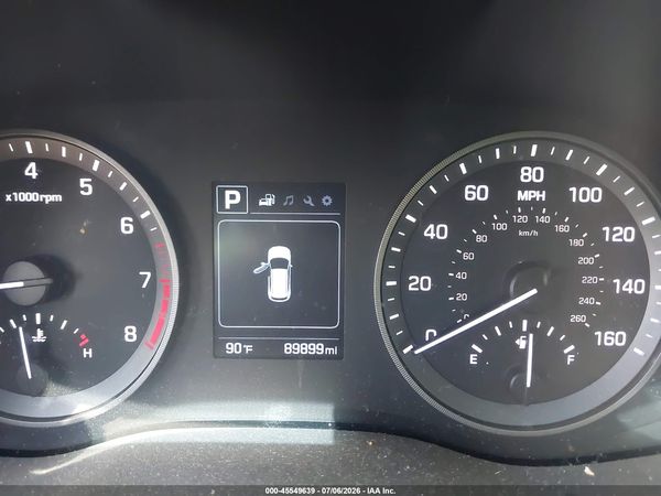 2017 HYUNDAI TUCSON SE
