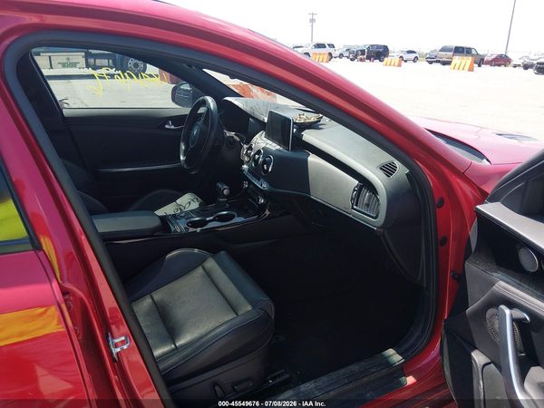 2021 KIA STINGER GT-LINE