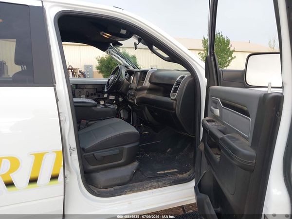 2022 RAM 2500 BIG HORN  4X4 6'4 BOX