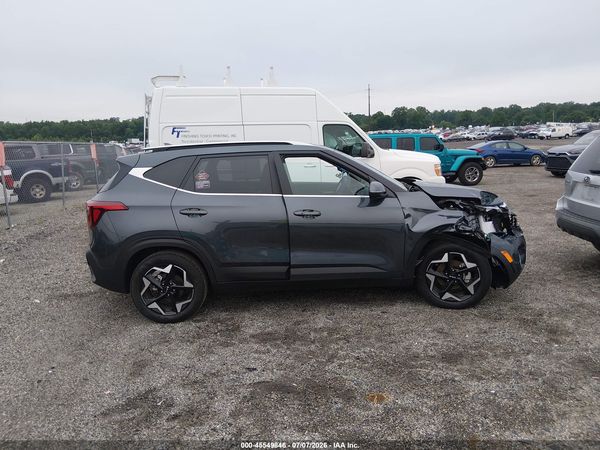 2025 KIA SELTOS EX