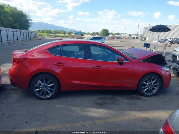 2018 MAZDA MAZDA3 TOURING