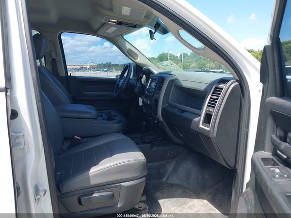 2018 RAM 2500 TRADESMAN  4X4 6'4 BOX