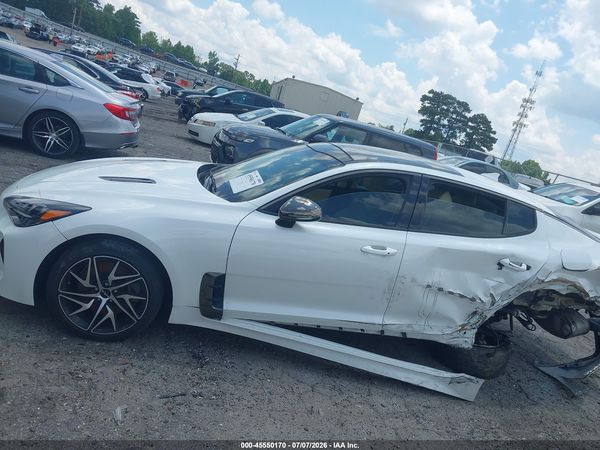2023 KIA STINGER GT-LINE