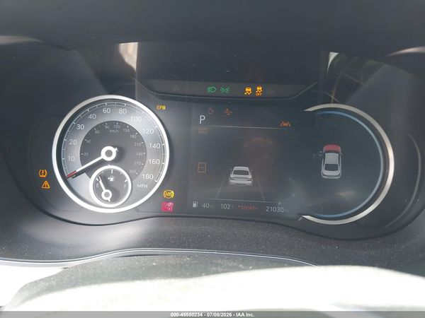 2025 GENESIS G70 2.5T RWD