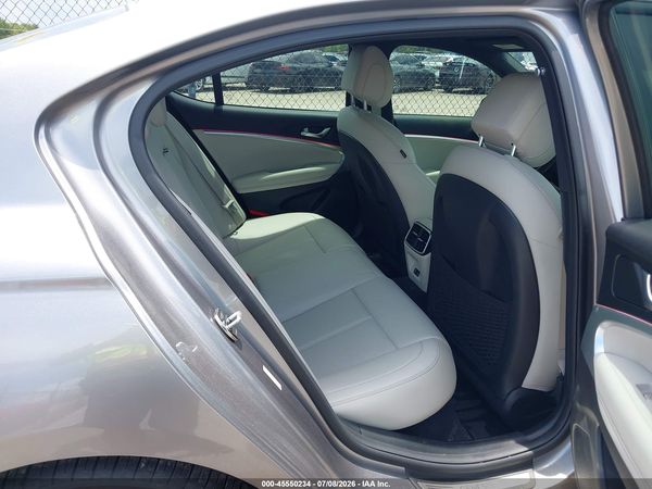 2025 GENESIS G70 2.5T RWD