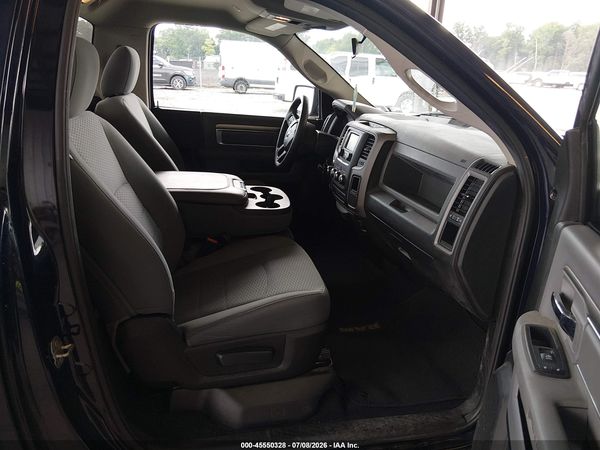 2019 RAM 1500 CLASSIC TRADESMAN  4X4 8' BOX