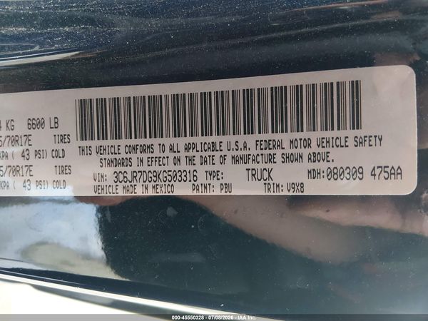 2019 RAM 1500 CLASSIC TRADESMAN  4X4 8' BOX