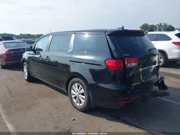 2018 KIA SEDONA LX