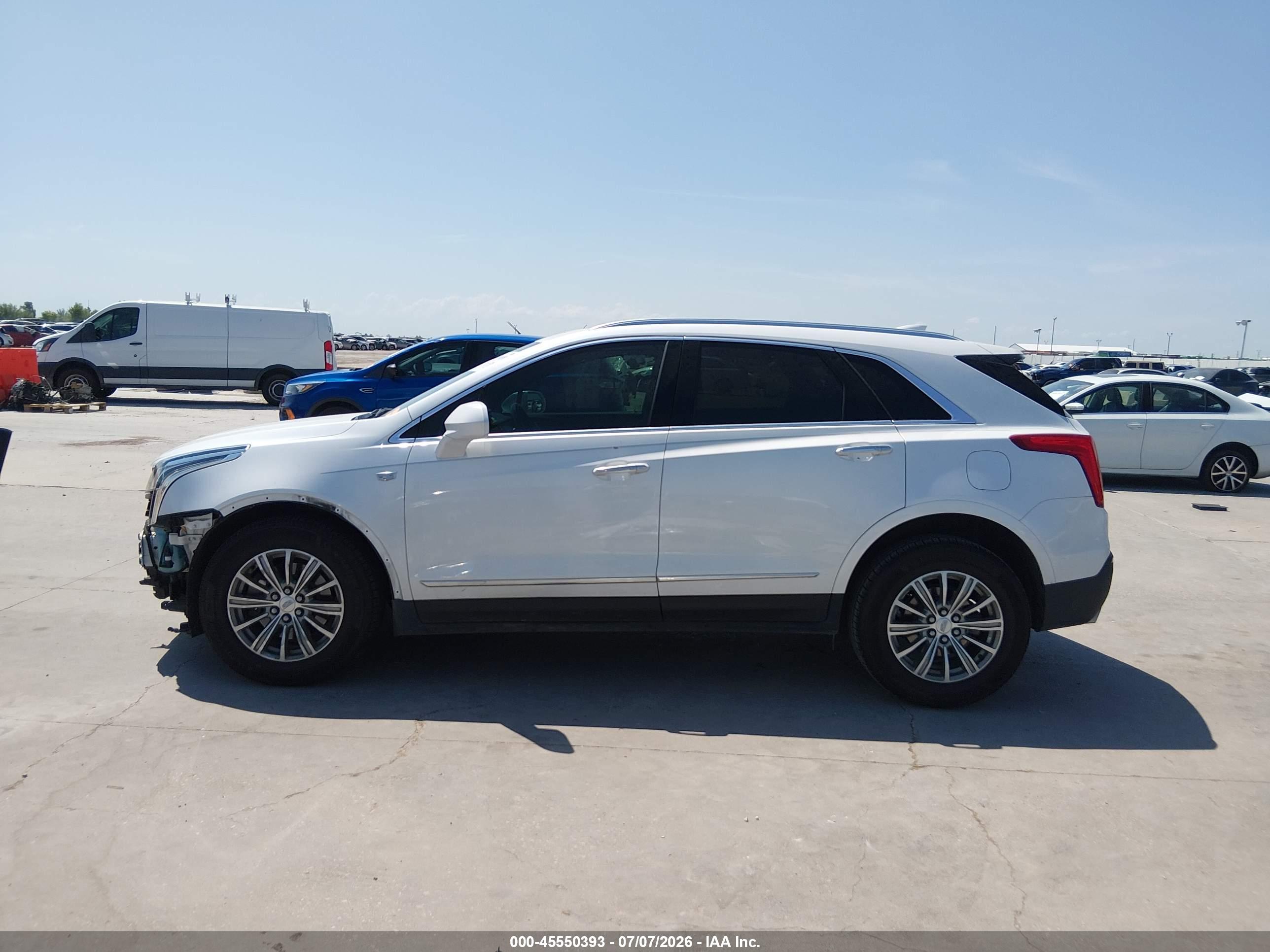 2018 CADILLAC XT5 LUXURY