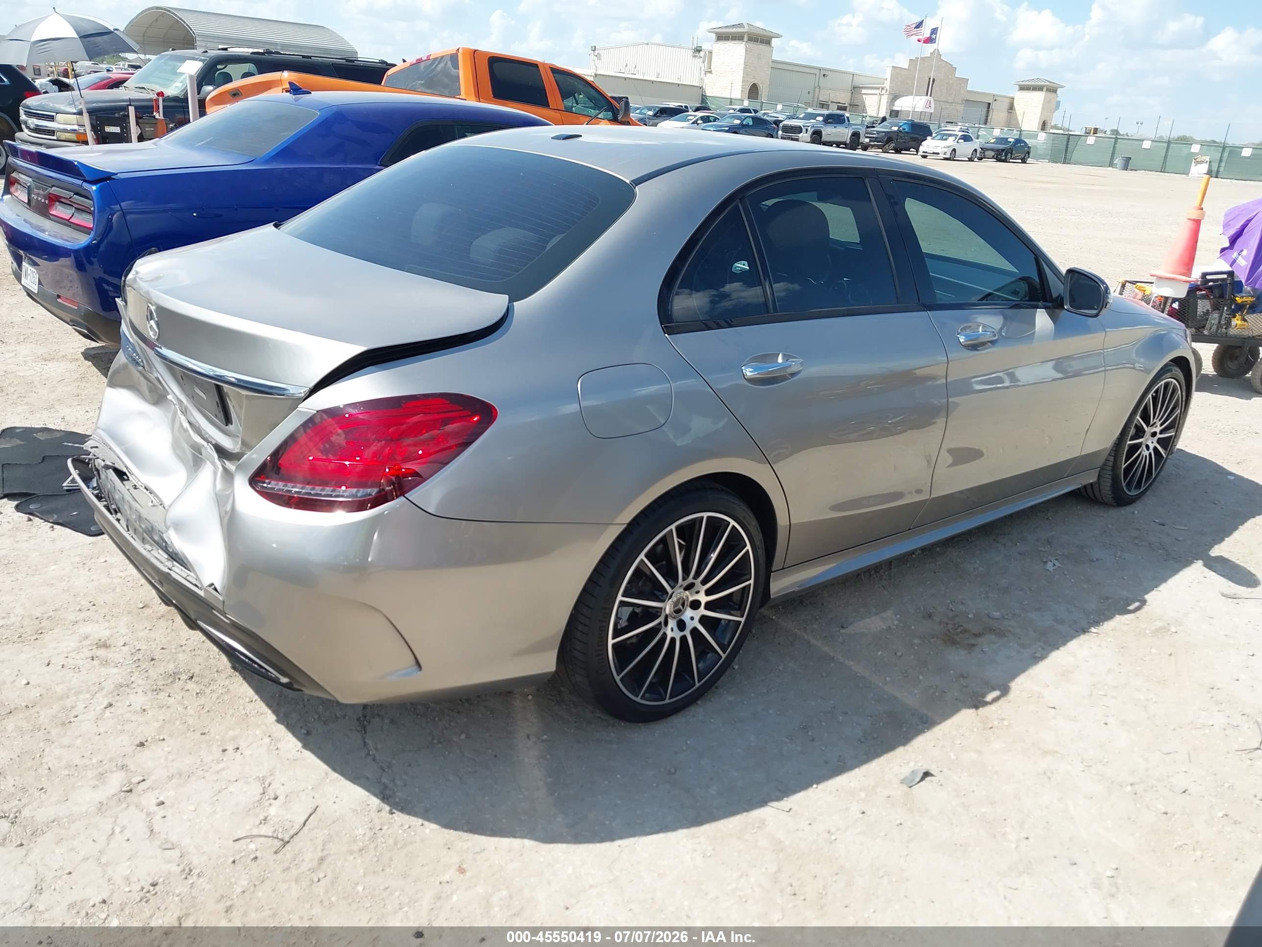 2019 MERCEDES-BENZ C 300 C300