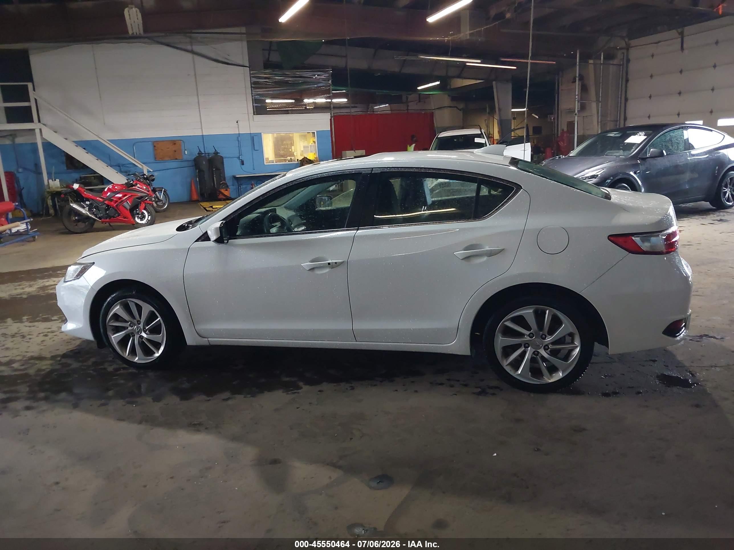 2017 ACURA ILX