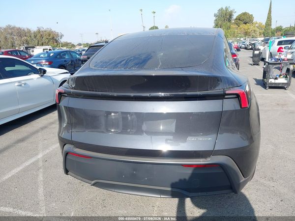 2026 TESLA MODEL Y