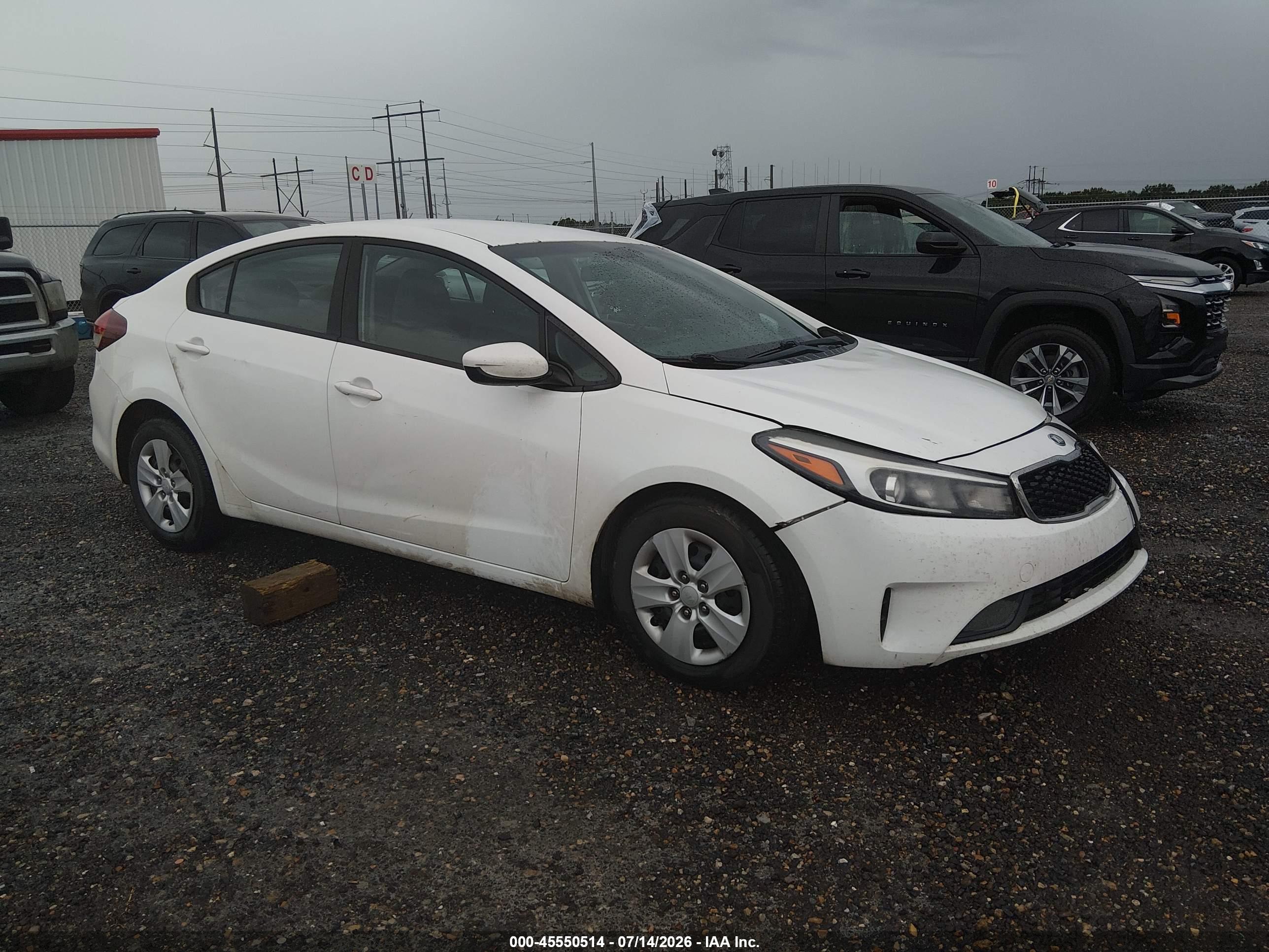 2017 KIA FORTE LX