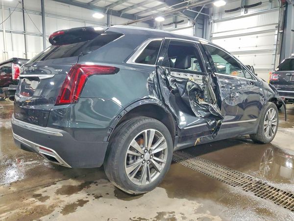2021 CADILLAC XT5 Premium Luxury