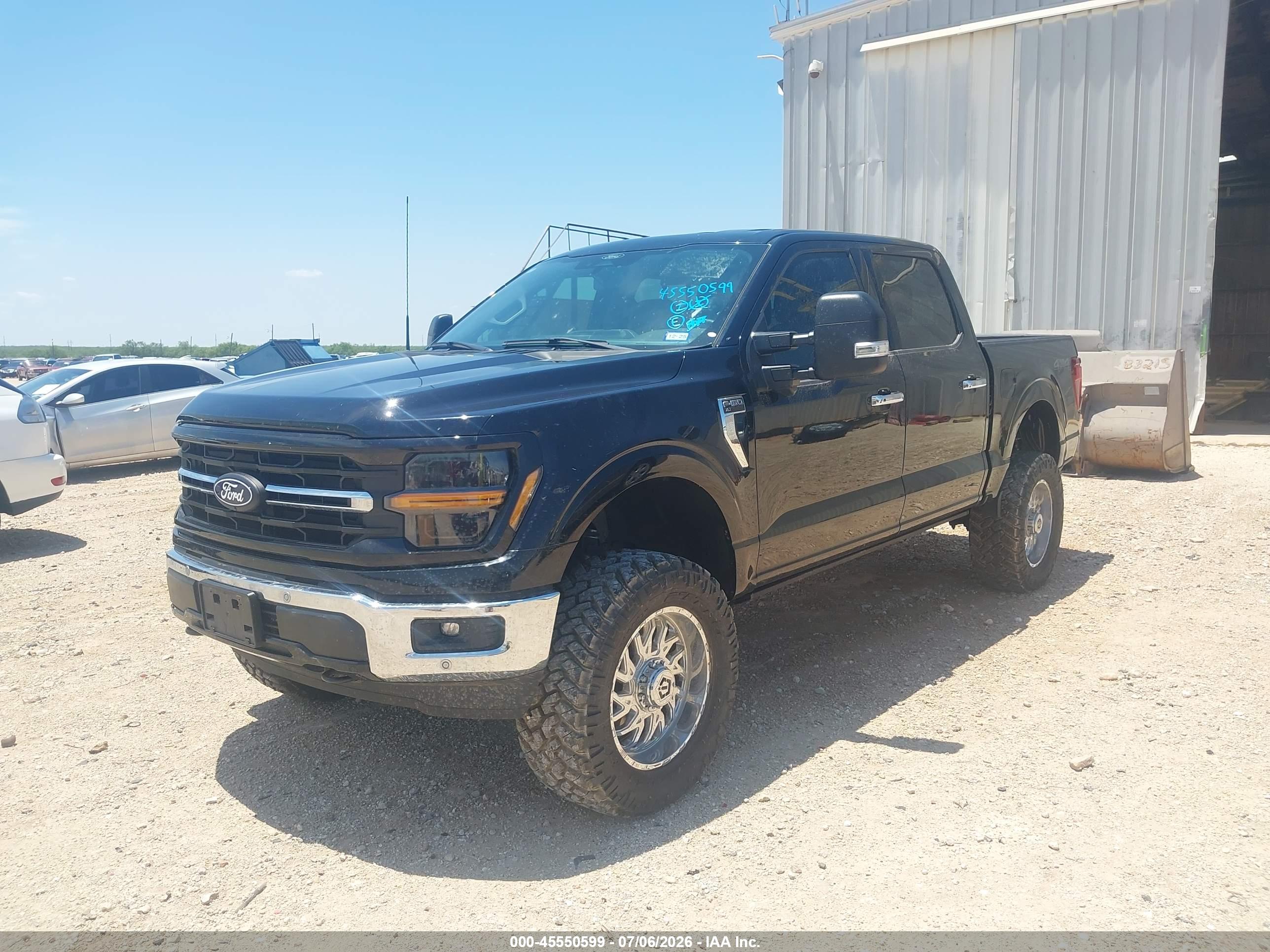 2024 FORD F-150 XLT