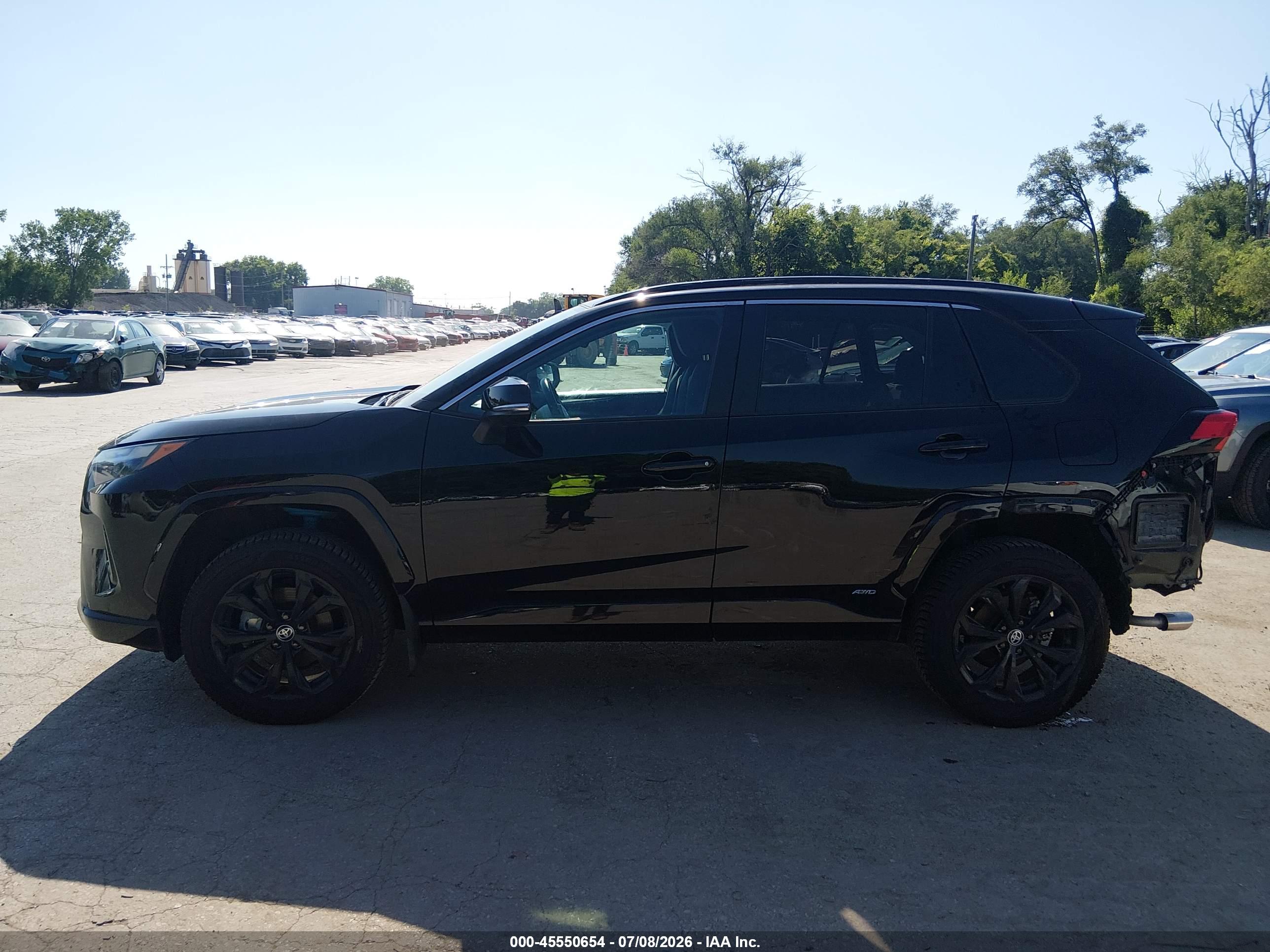 2022 TOYOTA RAV4 HYBRID SE