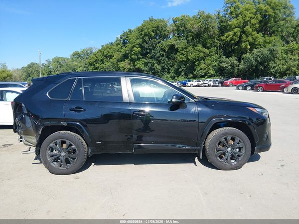 2022 TOYOTA RAV4 HYBRID SE