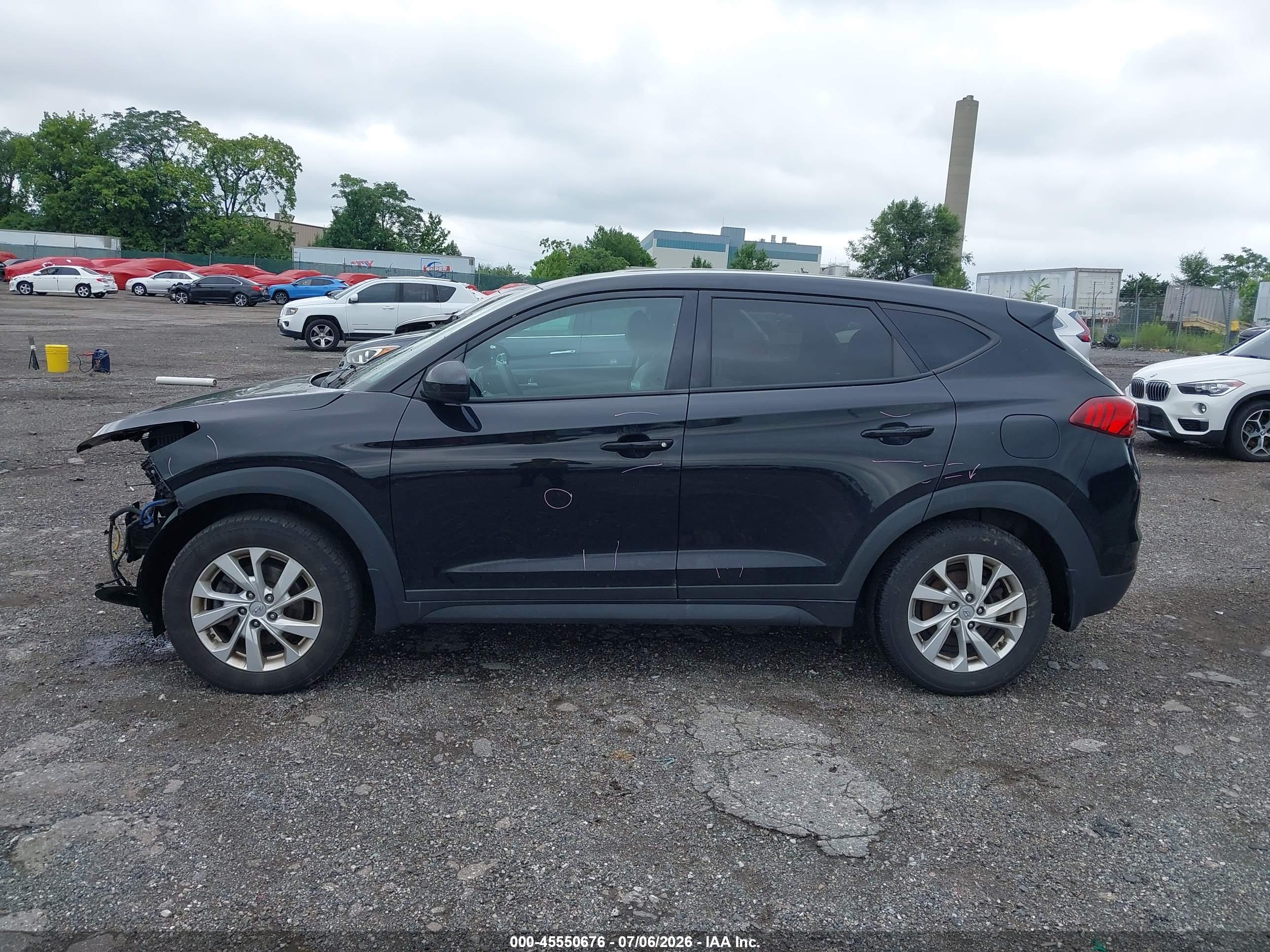 2019 HYUNDAI TUCSON SE
