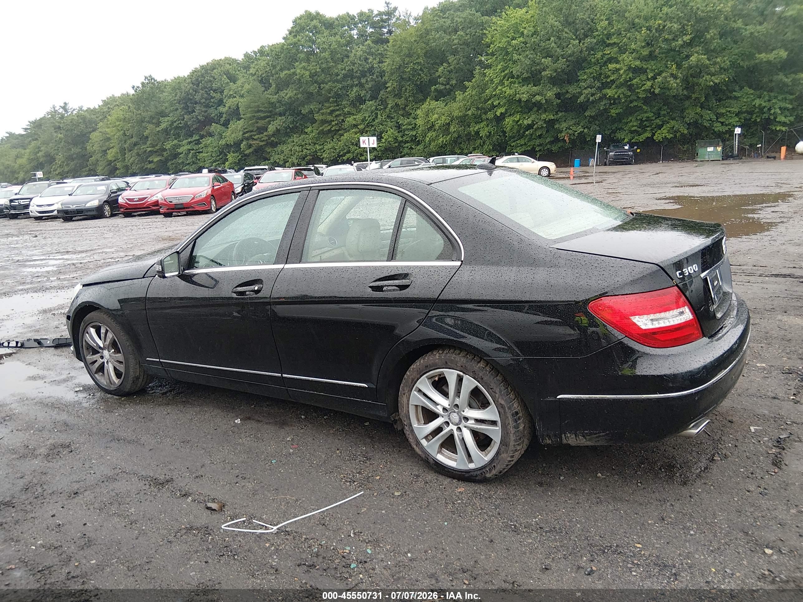 2014 MERCEDES-BENZ C 300 LUXURY 4MATIC