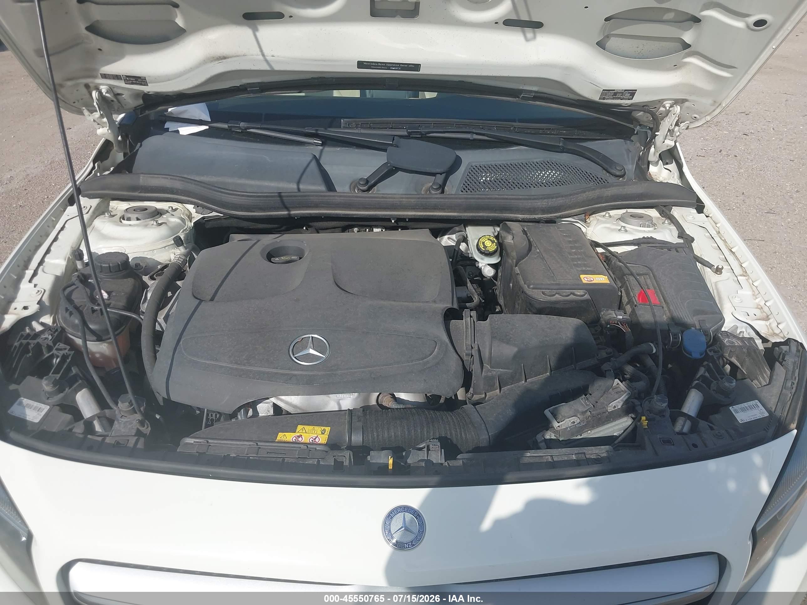 2015 MERCEDES-BENZ GLA 250 4MATIC