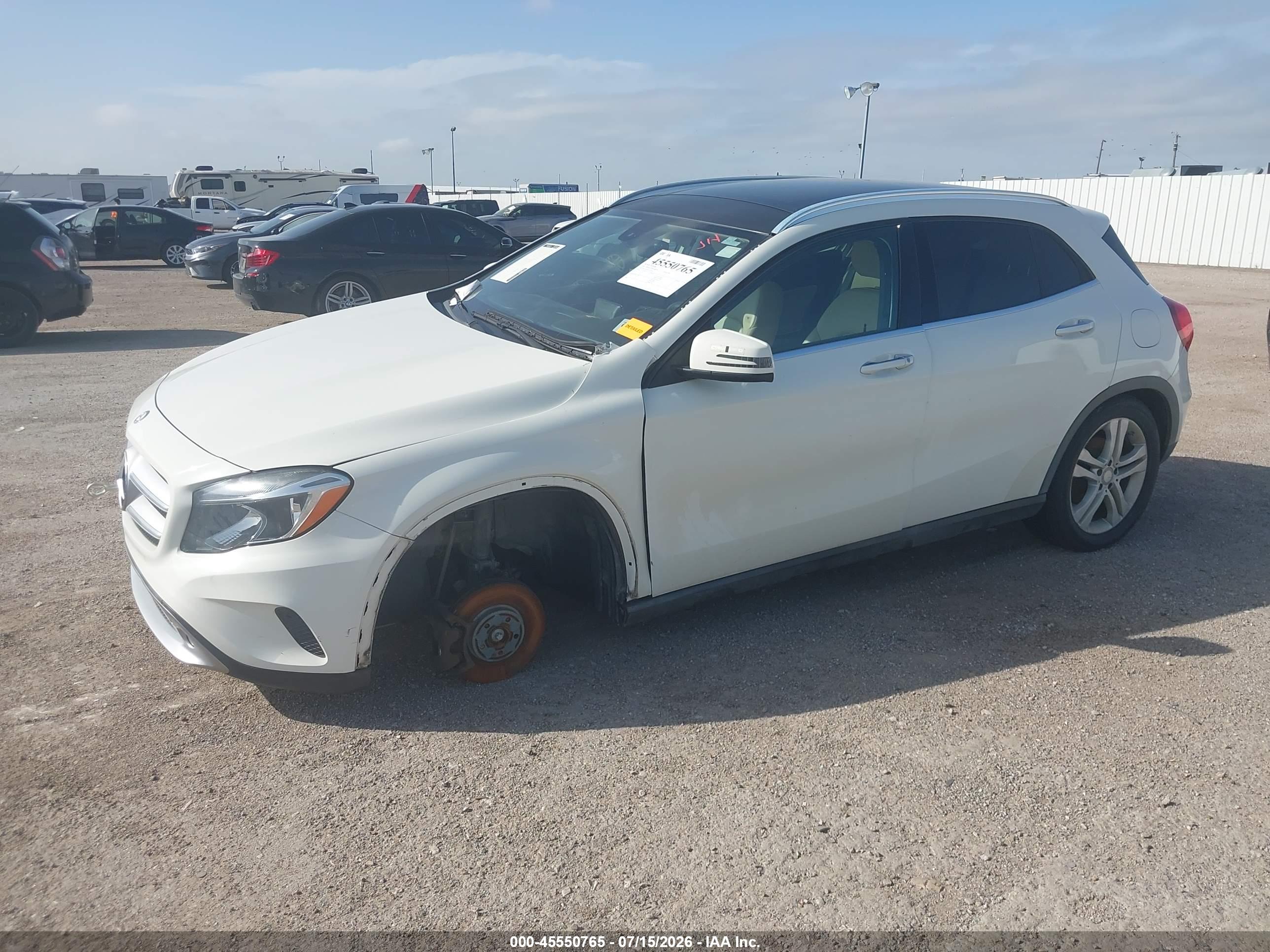 2015 MERCEDES-BENZ GLA 250 4MATIC