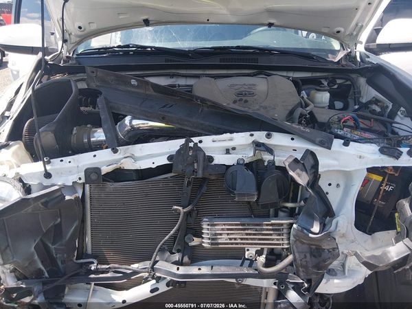 2019 TOYOTA TACOMA SR5 V6