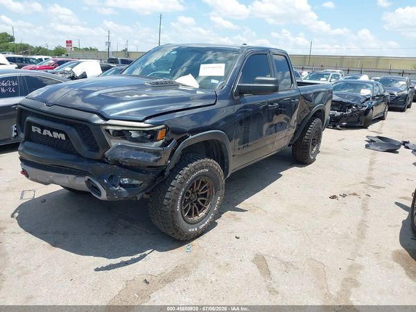 2019 RAM 1500 REBEL  4X4 6'4 BOX