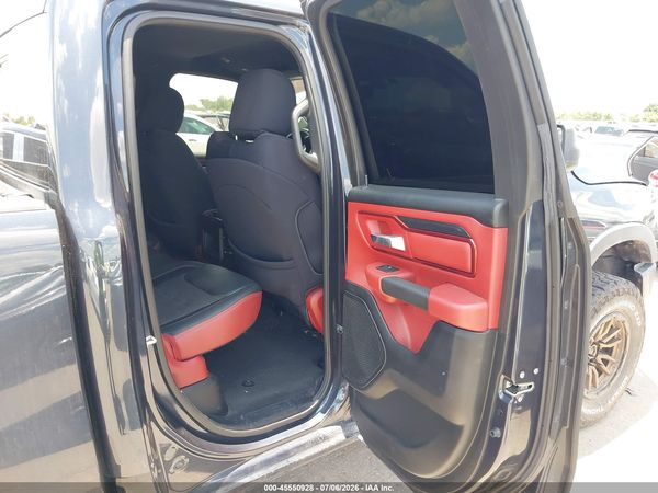 2019 RAM 1500 REBEL  4X4 6'4 BOX