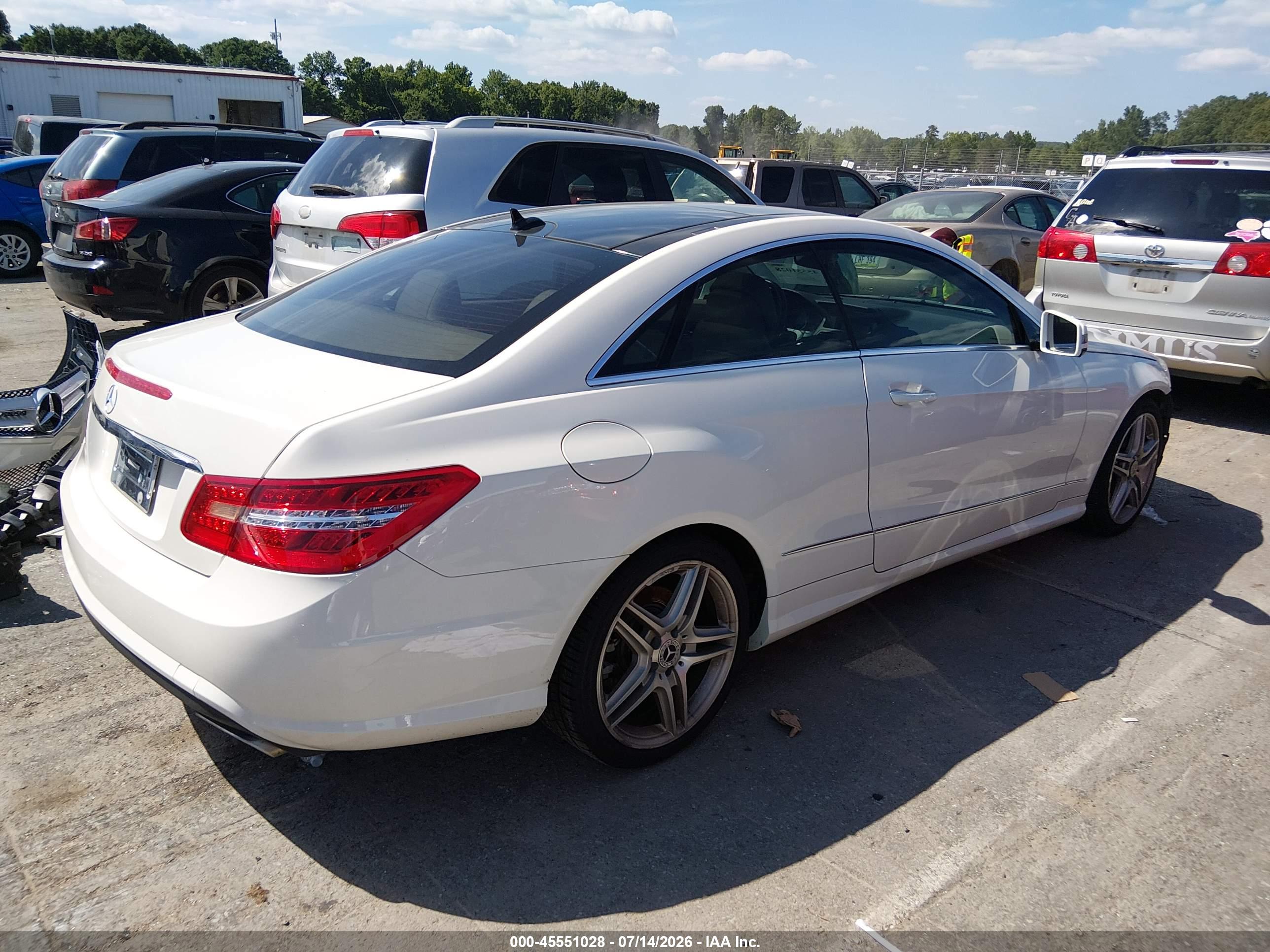 2011 MERCEDES-BENZ E 550 E550