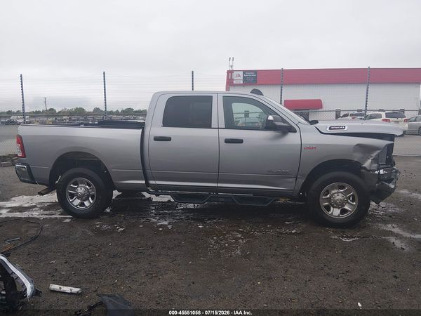 2022 RAM 3500 TRADESMAN  4X2 6'4 BOX