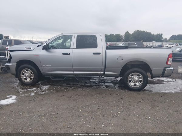2022 RAM 3500 TRADESMAN  4X2 6'4 BOX