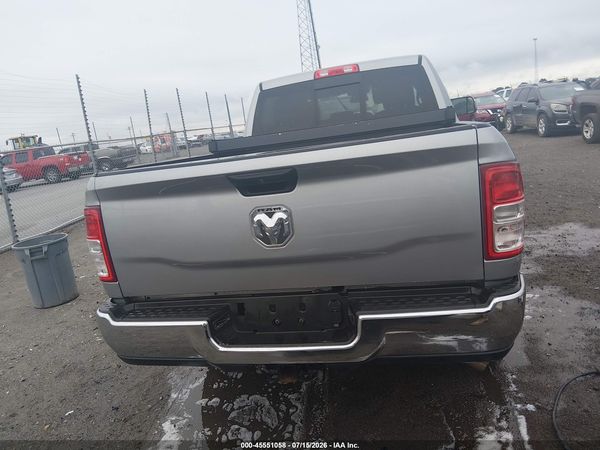 2022 RAM 3500 TRADESMAN  4X2 6'4 BOX