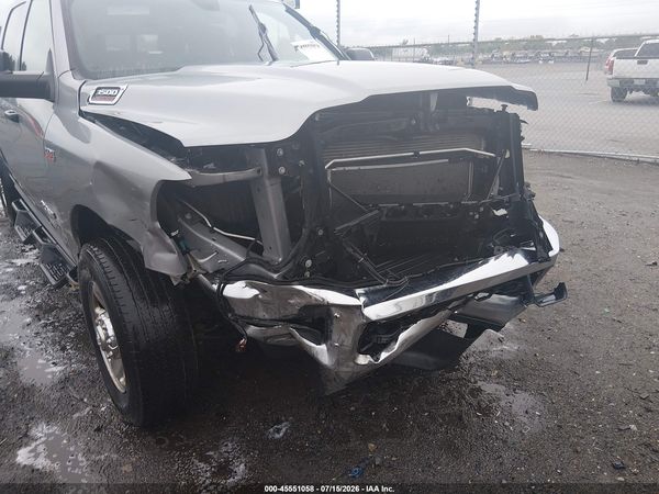 2022 RAM 3500 TRADESMAN  4X2 6'4 BOX