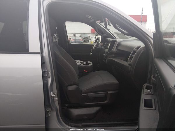 2022 RAM 3500 TRADESMAN  4X2 6'4 BOX