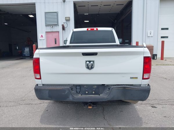 2019 RAM 1500 CLASSIC TRADESMAN  4X2 8' BOX