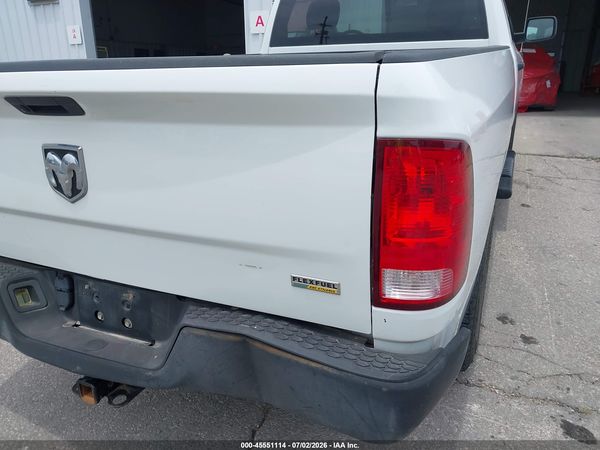 2019 RAM 1500 CLASSIC TRADESMAN  4X2 8' BOX