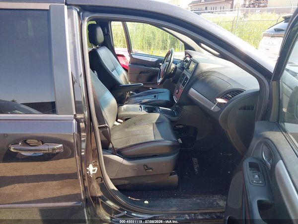 2017 DODGE GRAND CARAVAN GT