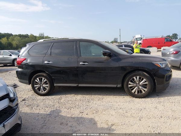 2019 NISSAN PATHFINDER SV
