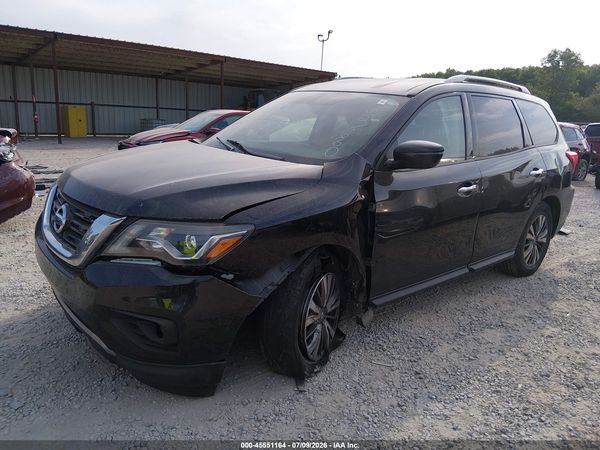 2019 NISSAN PATHFINDER SV