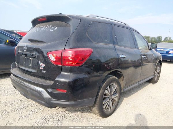 2019 NISSAN PATHFINDER SV