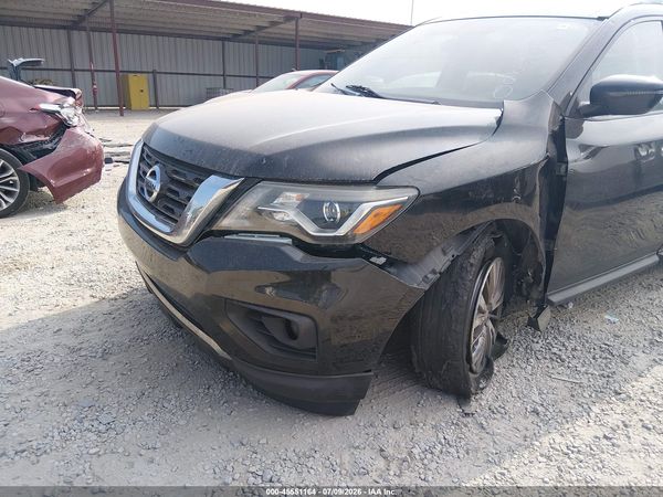 2019 NISSAN PATHFINDER SV