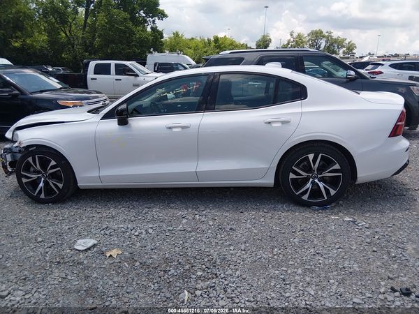 2024 VOLVO S60 B5 CORE DARK THEME
