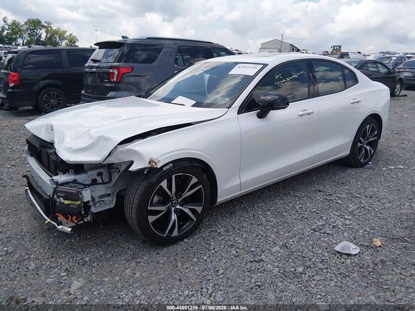 2024 VOLVO S60 B5 CORE DARK THEME