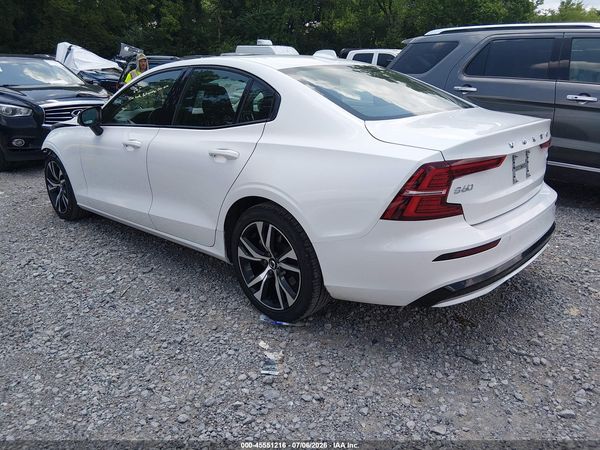 2024 VOLVO S60 B5 CORE DARK THEME