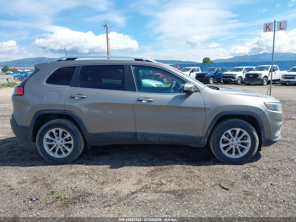 2019 JEEP CHEROKEE LATITUDE 4X4