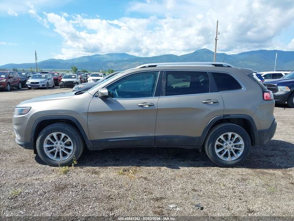2019 JEEP CHEROKEE LATITUDE 4X4