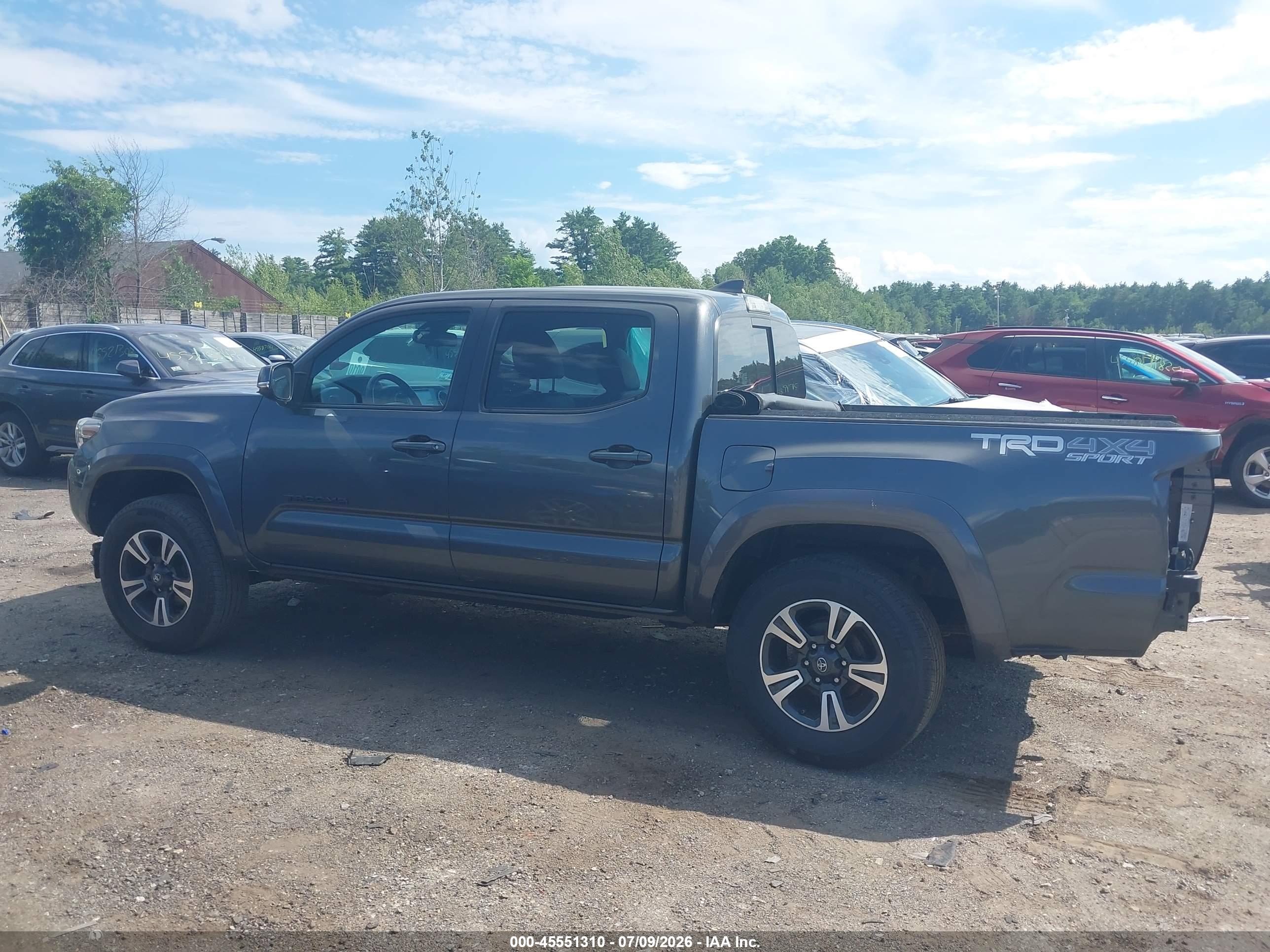 2018 TOYOTA TACOMA TRD SPORT
