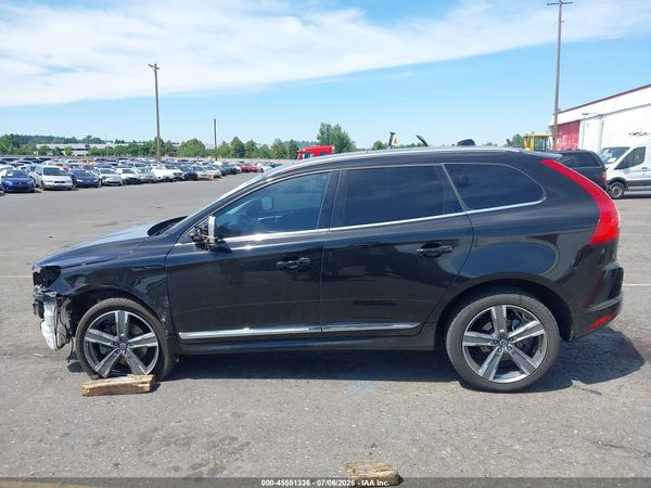 2017 VOLVO XC60 T5 DYNAMIC