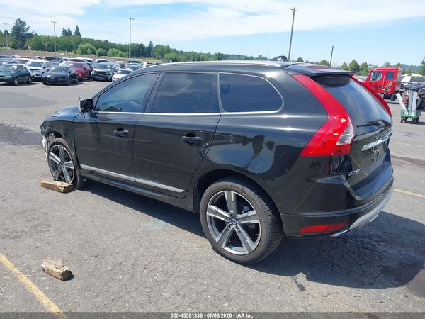 2017 VOLVO XC60 T5 DYNAMIC
